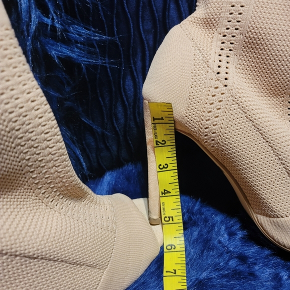 Ladies Ankle Boots - Picture 4 of 9